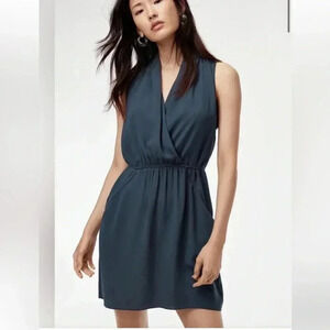 Aritzia‎ Wilfred Sabine Dress Faux-wrap  Mini Dress with pockets in Navy Sz XS